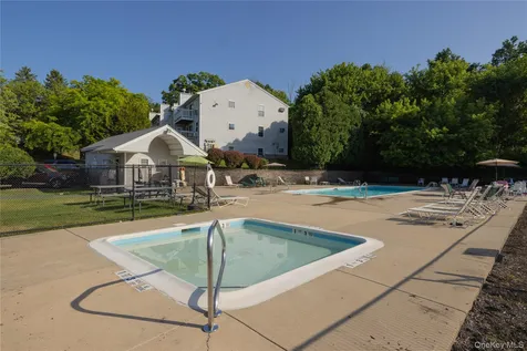 27 Lexington Hill Harriman NY 10926