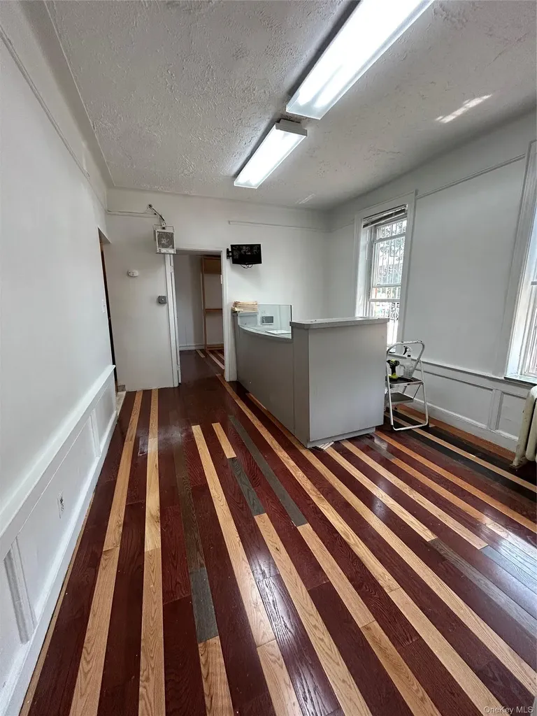 1932 Kings Highway Brooklyn NY 11229