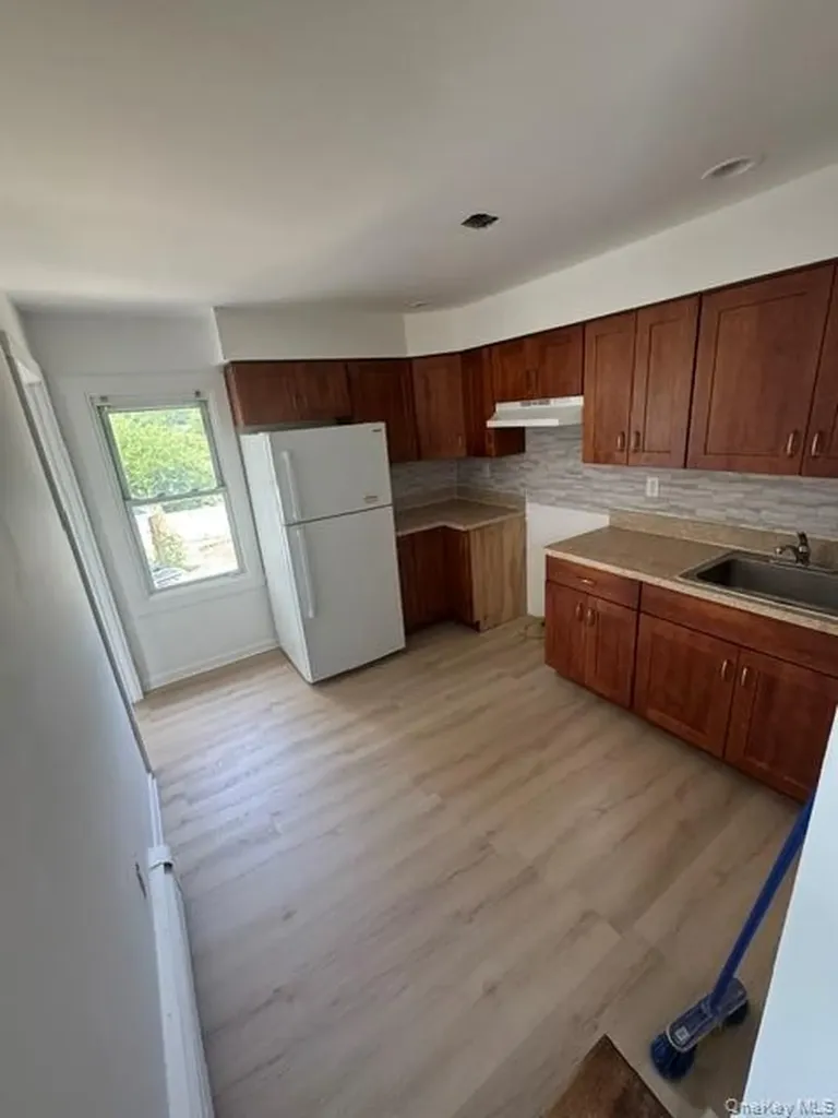 2534 Grand Avenue Baldwin NY 11510