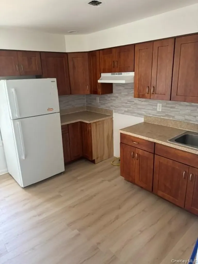 2534 Grand Avenue Baldwin NY 11510