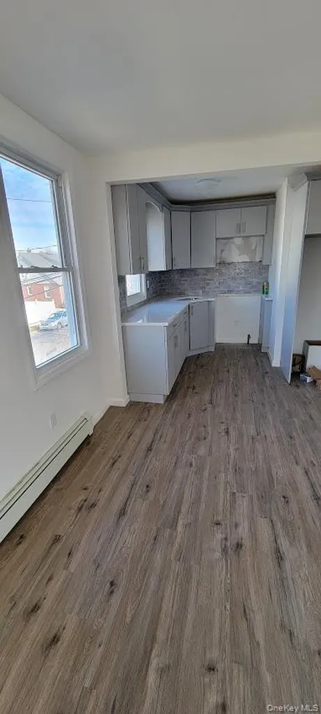83 Kraemer Street Hicksville NY 11801