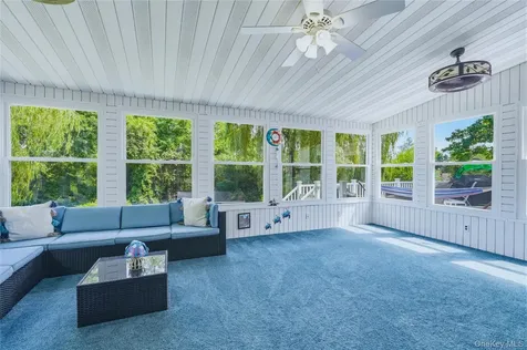 5 Virginia Drive Kingston NY 12401