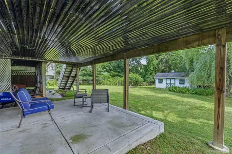 5 Virginia Drive Kingston NY 12401