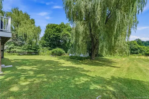 5 Virginia Drive Kingston NY 12401