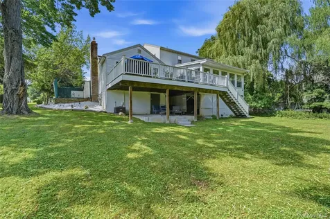 5 Virginia Drive Kingston NY 12401