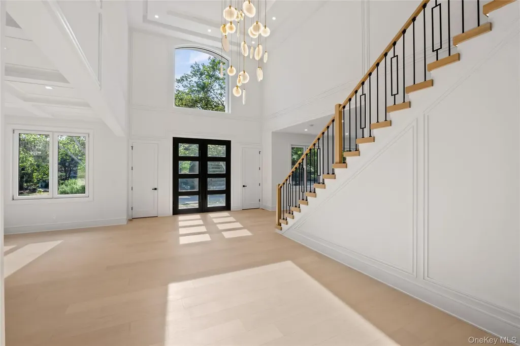 5 Somner Drive Dix Hills NY 11746