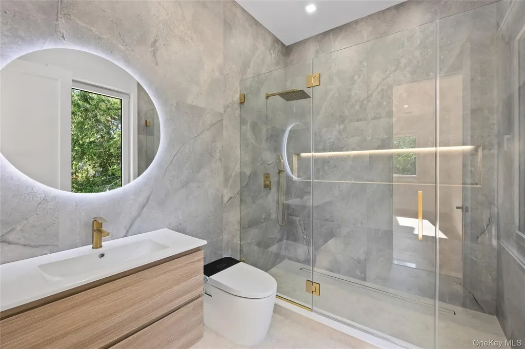 5 Somner Drive Dix Hills NY 11746