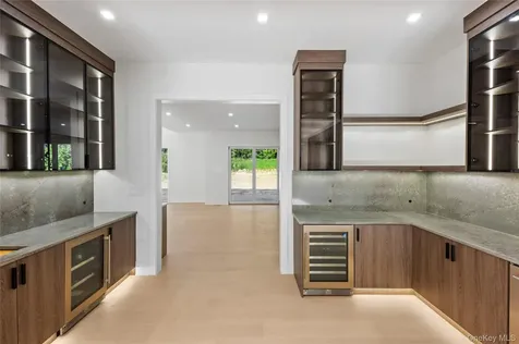 5 Somner Drive Dix Hills NY 11746
