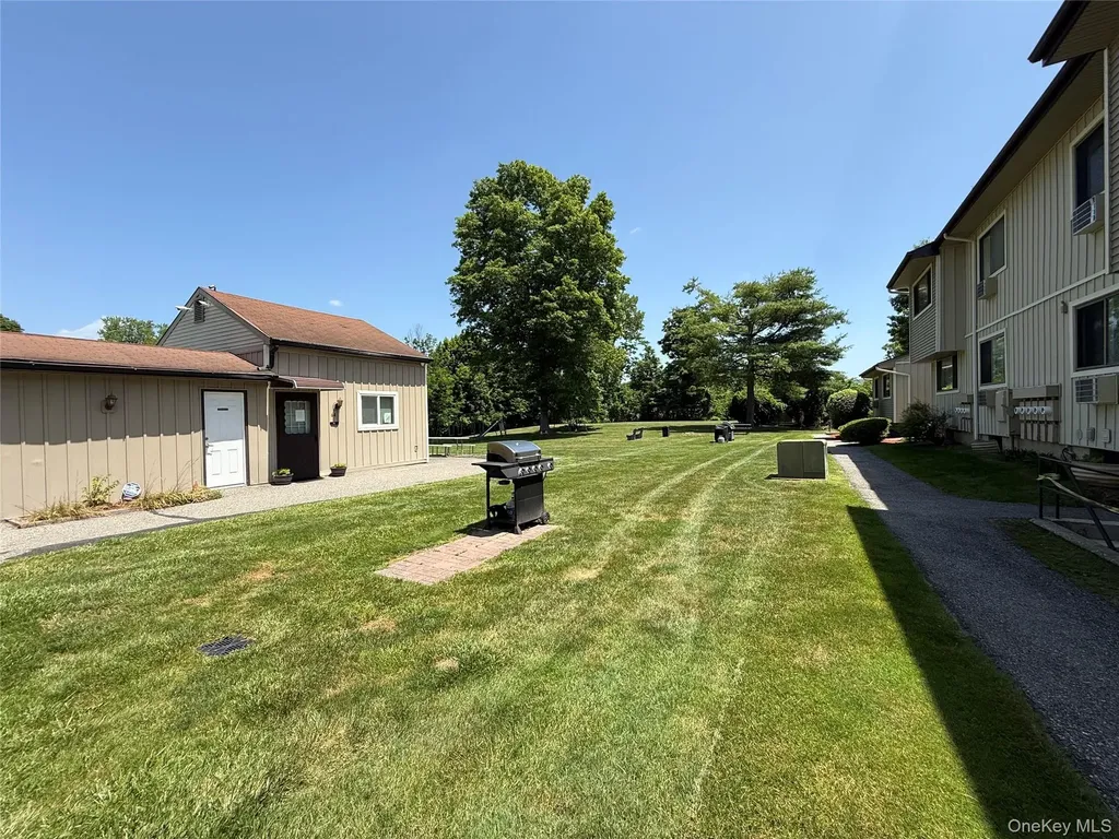 53 Patterson Village Court Patterson NY 12563