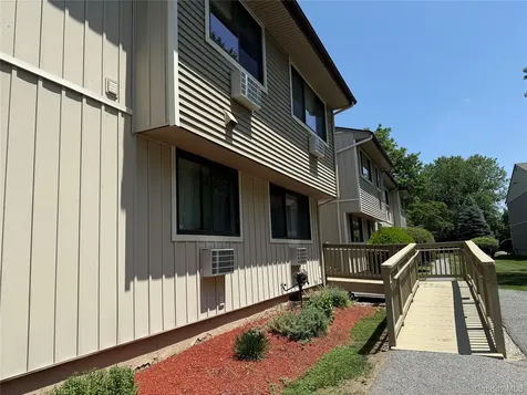 53 Patterson Village Court Patterson NY 12563