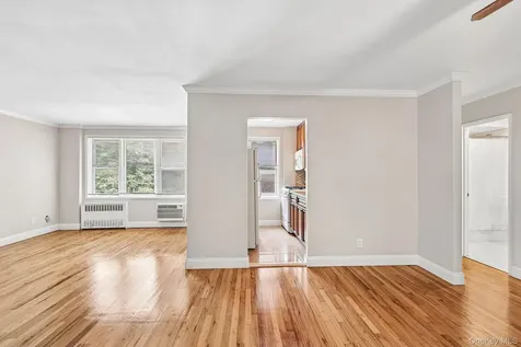 632 Palmer Road Yonkers NY 10701