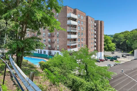 632 Palmer Road Yonkers NY 10701
