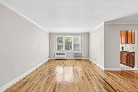 632 Palmer Road Yonkers NY 10701