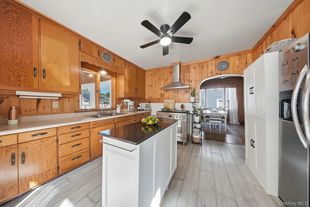32 W Conkling Avenue Middletown NY 10940