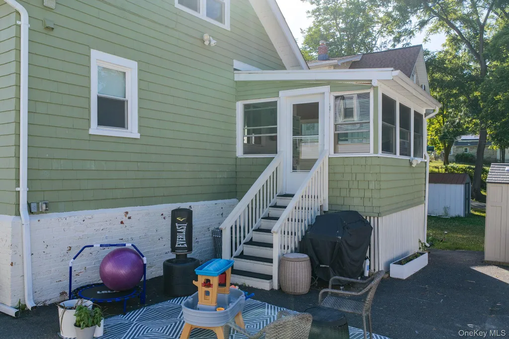 32 W Conkling Avenue Middletown NY 10940