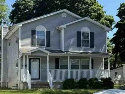 56 E Smith Street Amityville NY 11701