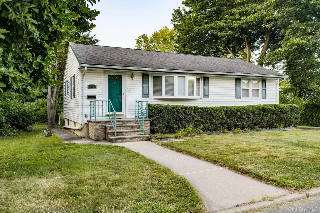 89 Prince Street Middletown NY 10940
