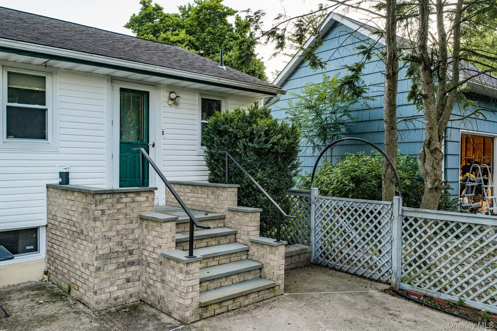 89 Prince Street Middletown NY 10940