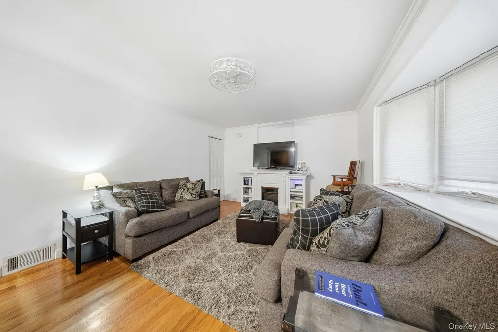 89 Prince Street Middletown NY 10940