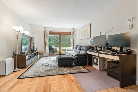 48 Overlook Commons Yorktown Heights NY 10598