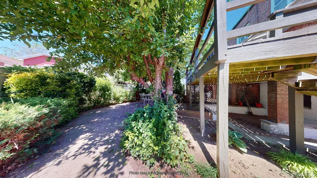 2044 Gerritsen Avenue Brooklyn NY 11229