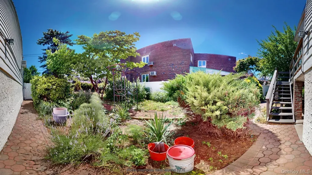 2044 Gerritsen Avenue Brooklyn NY 11229