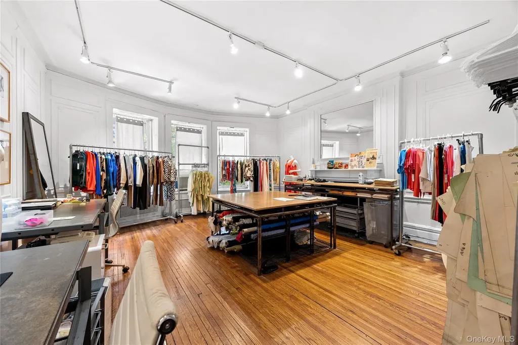 311 W 78th Street New York (manhattan) NY 10024