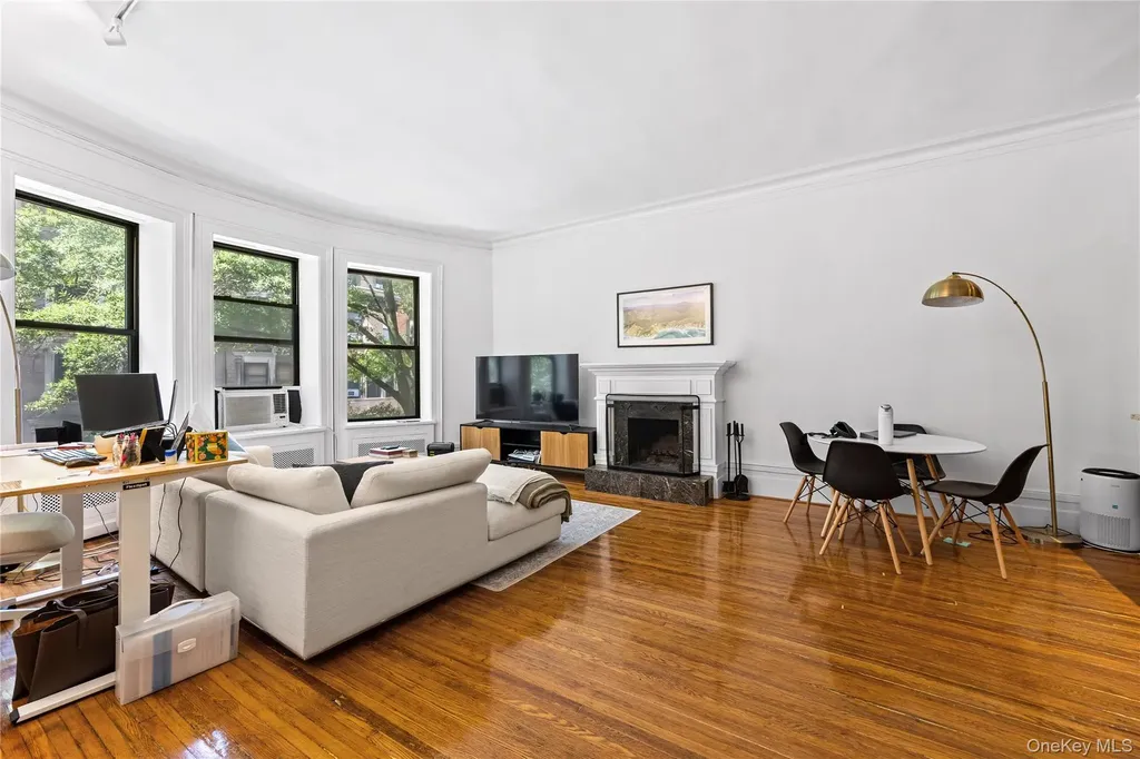 311 W 78th Street New York (manhattan) NY 10024