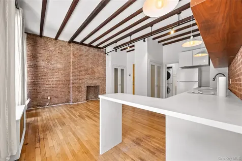 311 W 78th Street New York (manhattan) NY 10024