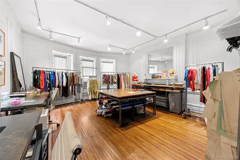 311 W 78th Street New York (manhattan) NY 10024