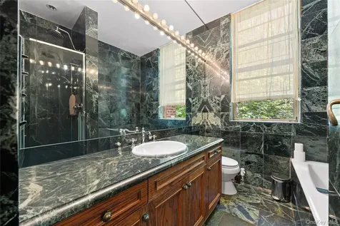 311 W 78th Street New York (manhattan) NY 10024