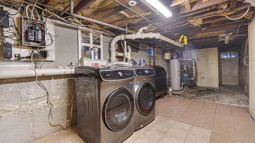 2496 Camp Avenue North Bellmore NY 11710