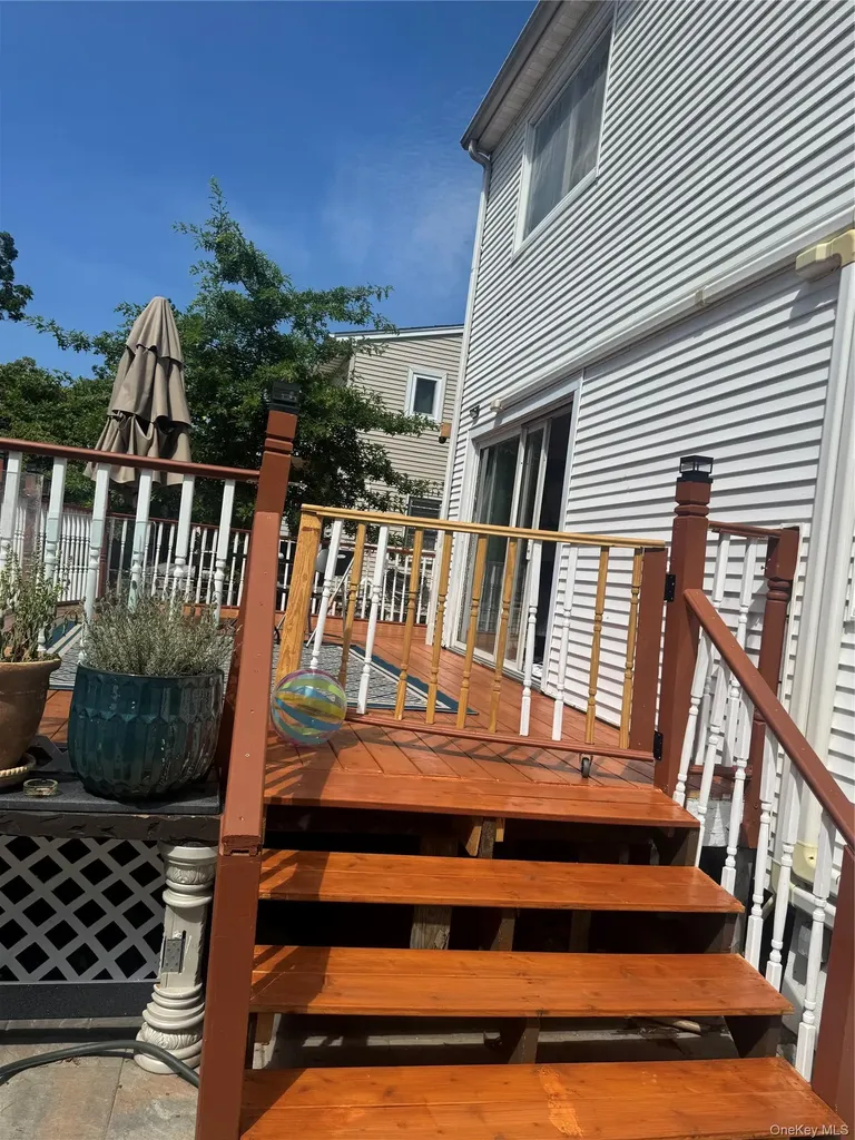 2496 Camp Avenue North Bellmore NY 11710