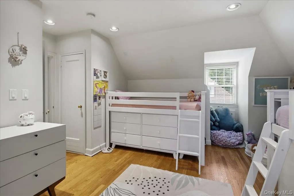13 Campus Place Scarsdale NY 10583