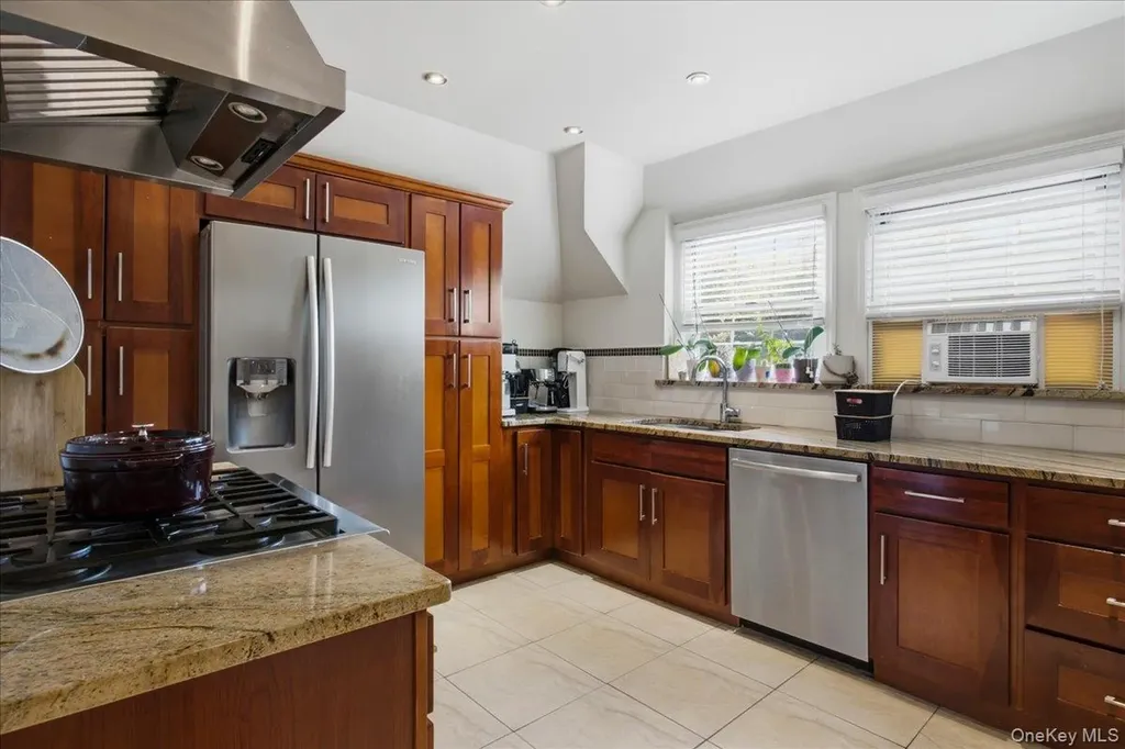 13 Campus Place Scarsdale NY 10583