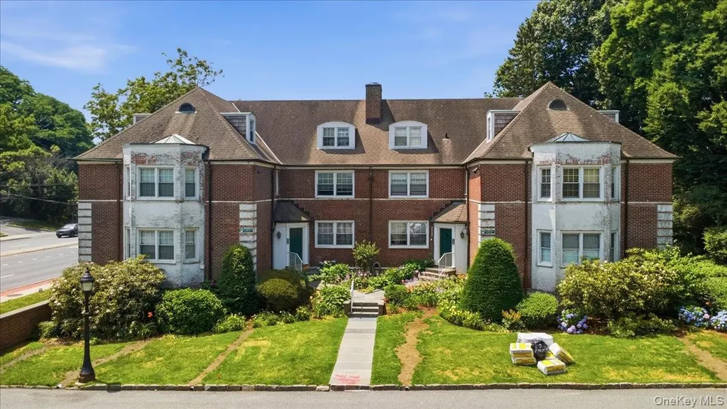 13 Campus Place Scarsdale NY 10583