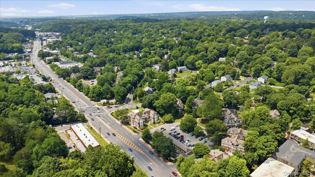 13 Campus Place Scarsdale NY 10583