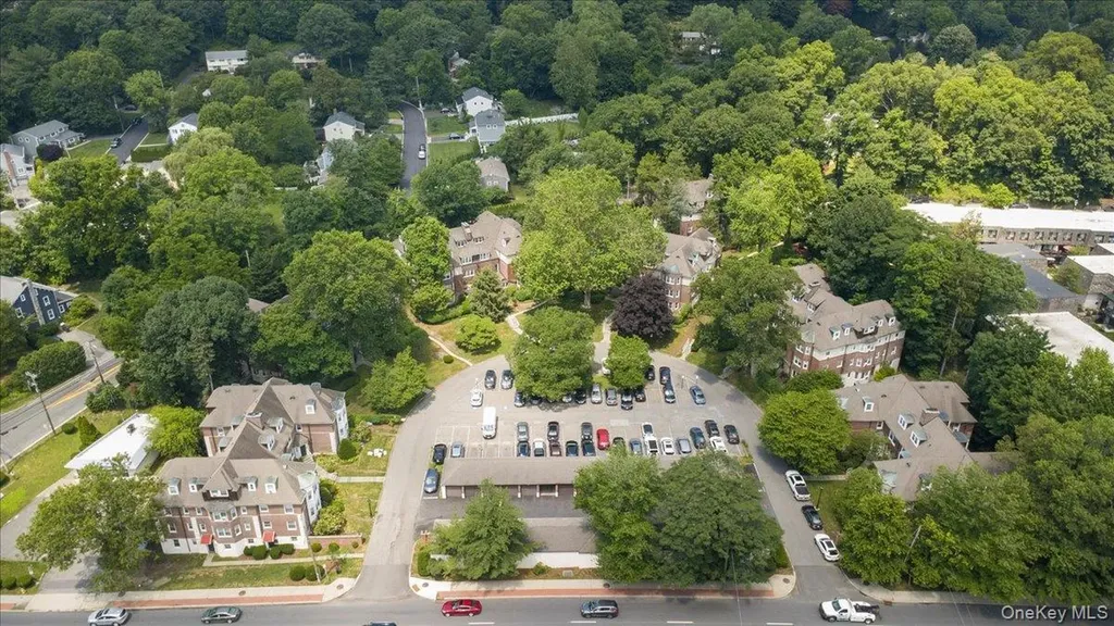 13 Campus Place Scarsdale NY 10583