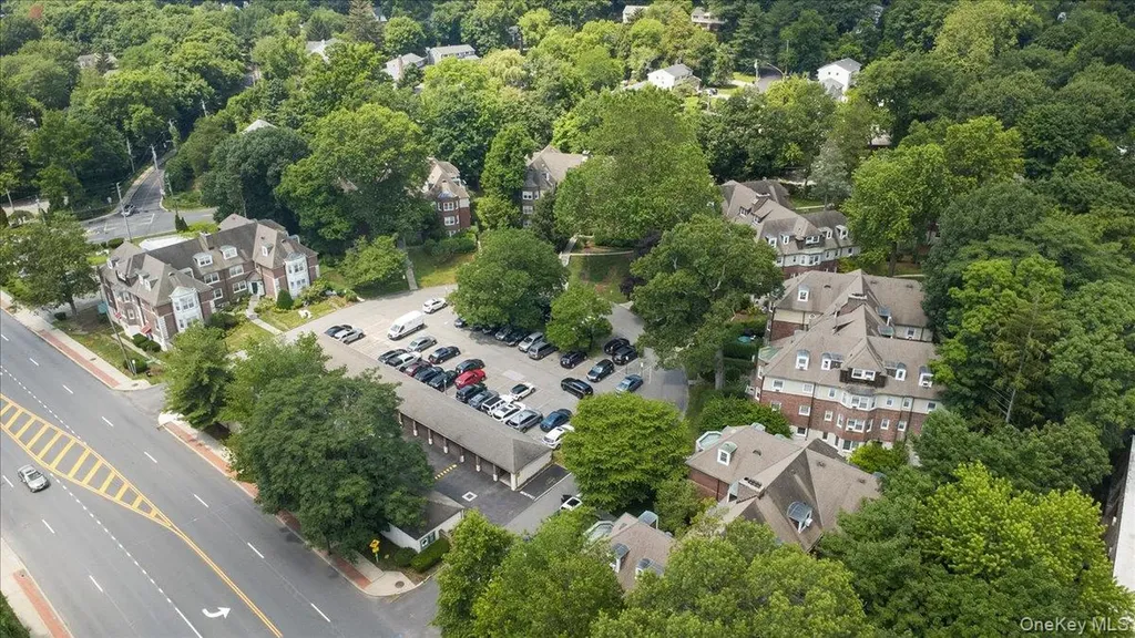 13 Campus Place Scarsdale NY 10583