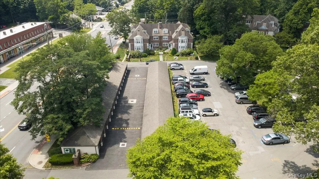 13 Campus Place Scarsdale NY 10583