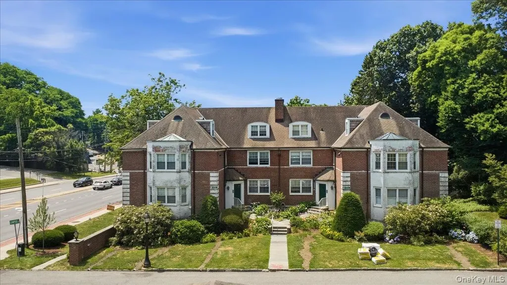 13 Campus Place Scarsdale NY 10583