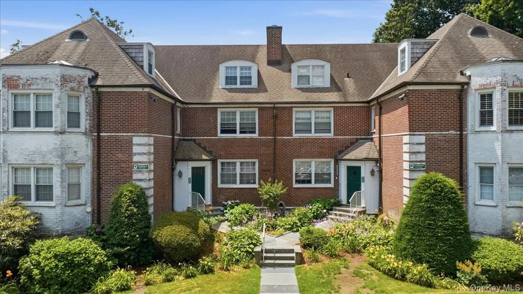 13 Campus Place Scarsdale NY 10583