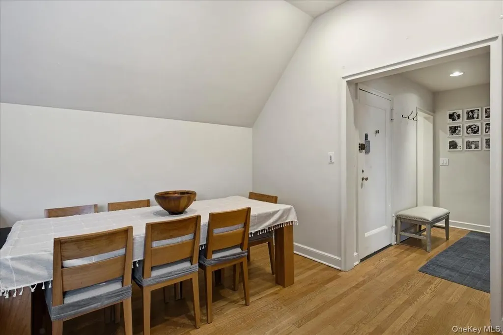 13 Campus Place Scarsdale NY 10583