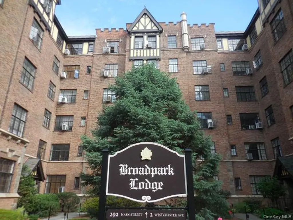 2 Westchester Avenue White Plains NY 10601