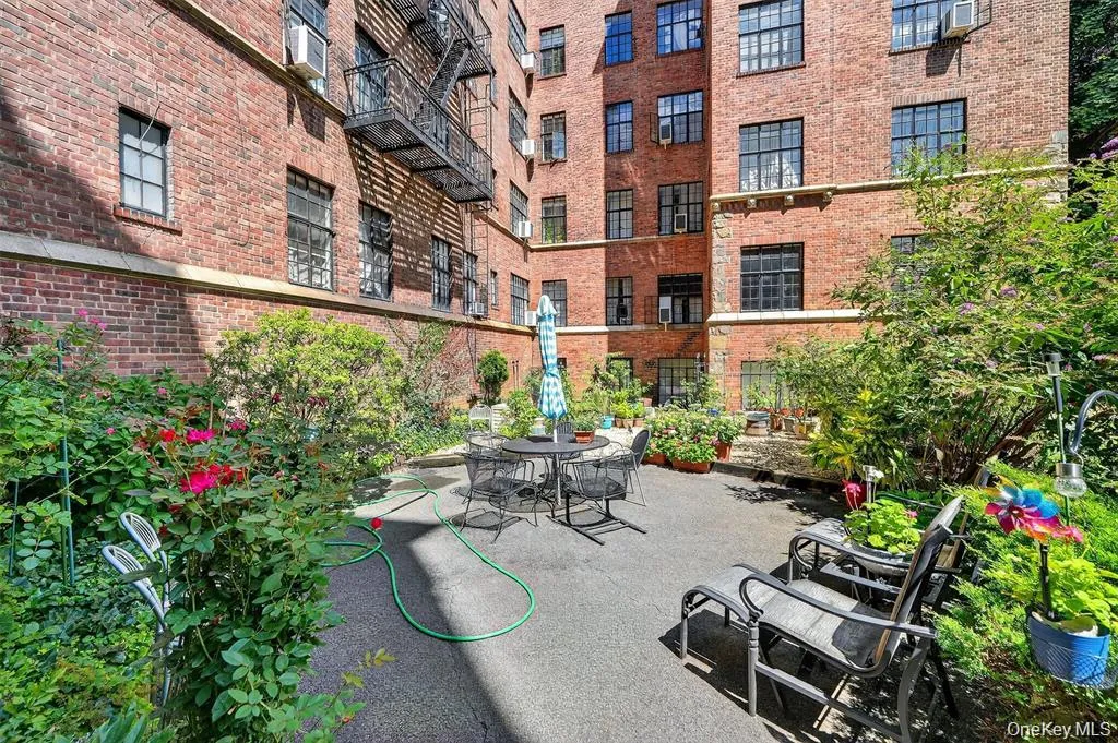 2 Westchester Avenue White Plains NY 10601
