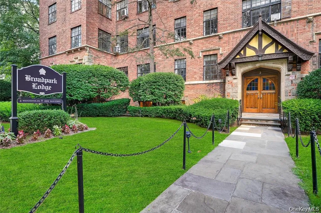 2 Westchester Avenue White Plains NY 10601
