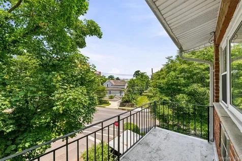 665 Pelham Road New Rochelle NY 10805