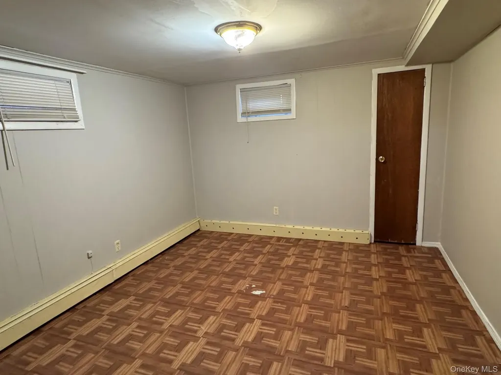 11442 204th Street Saint Albans NY 11412