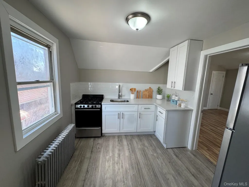 11442 204th Street Saint Albans NY 11412