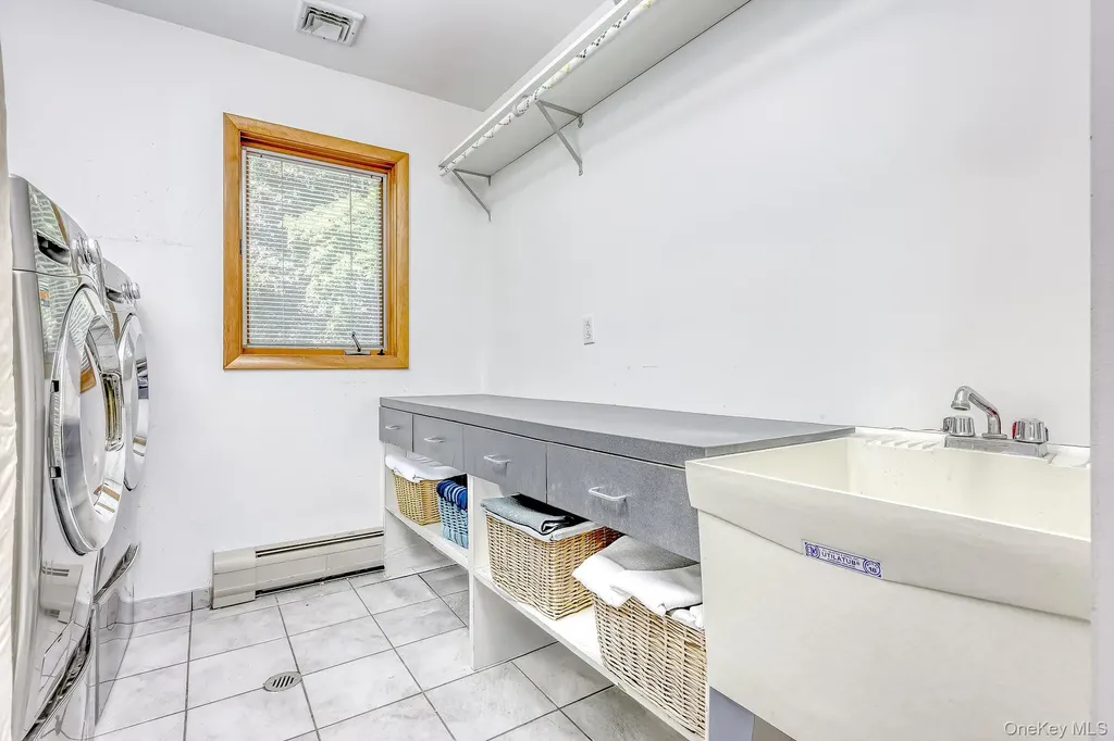 5 Zeck Court Suffern NY 10901